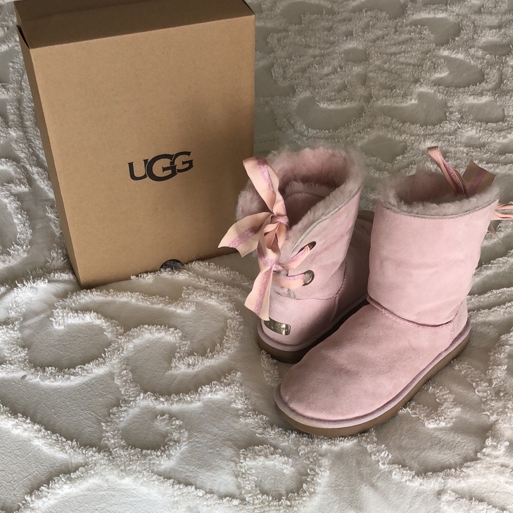 Blush bow UGG boots size 8